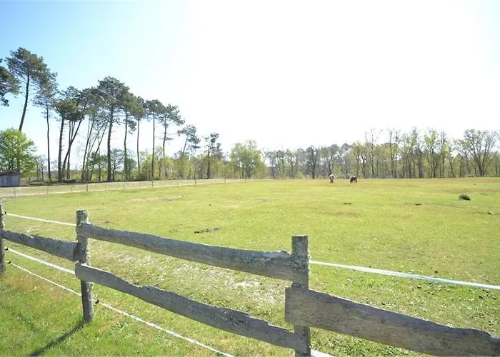 Le Gahoun - D'hotes 3* 卡斯泰